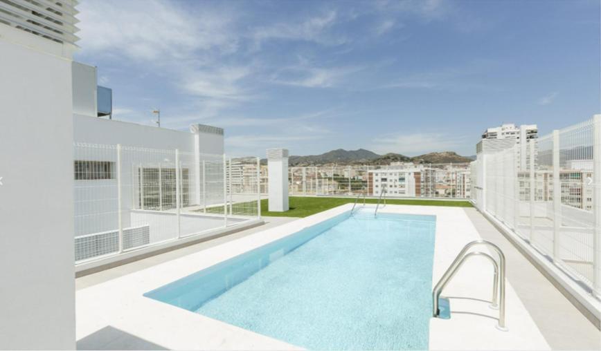 Fabuloso Apartamento nuevo con Parking y Piscina Málaga Exterior foto