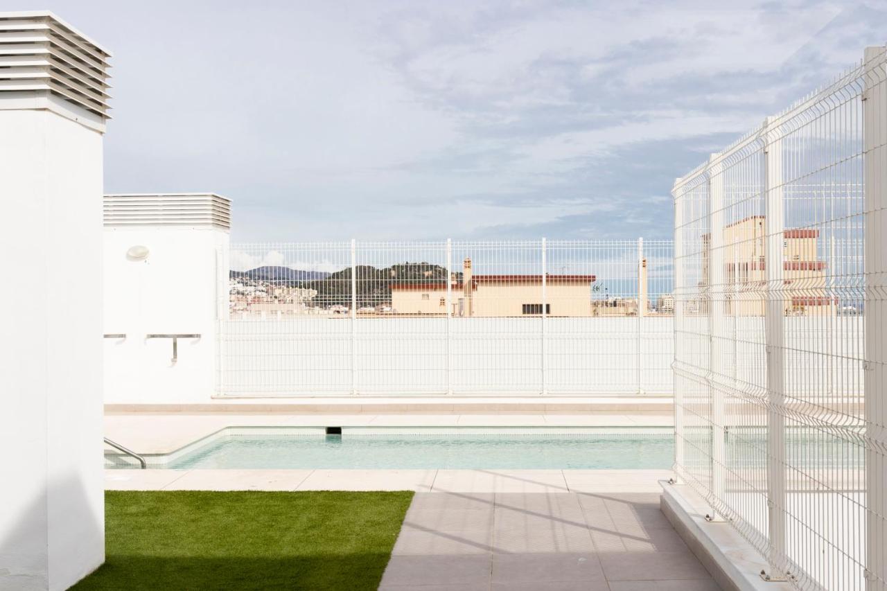 Fabuloso Apartamento nuevo con Parking y Piscina Málaga Exterior foto